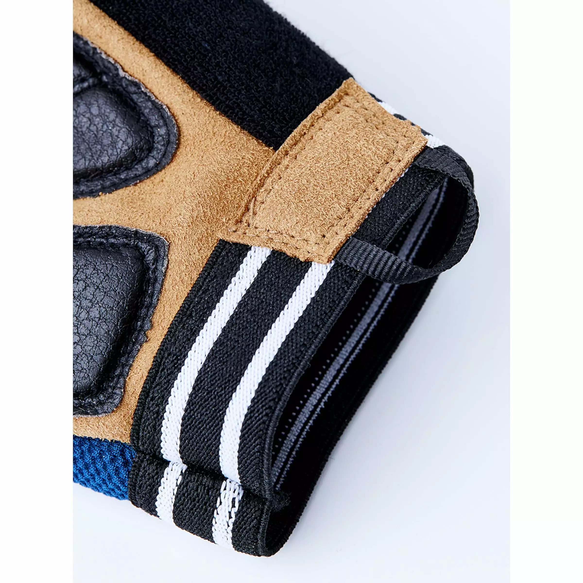 Hestra BIKE GUARD SHORT Cycling Gloves 4 Hestra BIKE GUARD SHORT Cycling Gloves - Image 4