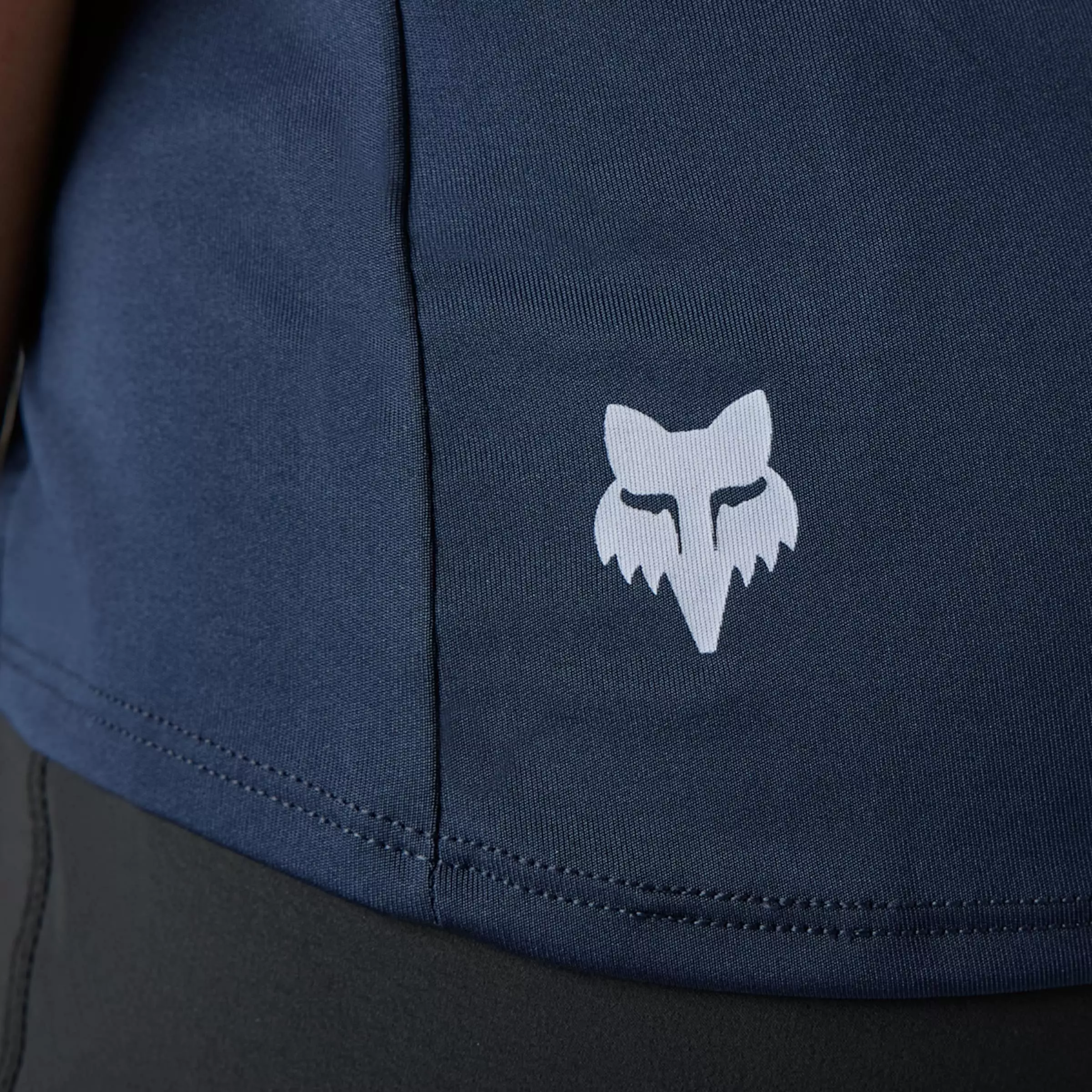 FOX WOMENS RANGER SS JERSEY MOTH Short-Sleeve MTB Bike Shirt 5 FOX WOMENS RANGER SS JERSEY MOTH Short-Sleeve MTB Bike Shirt - Image 5