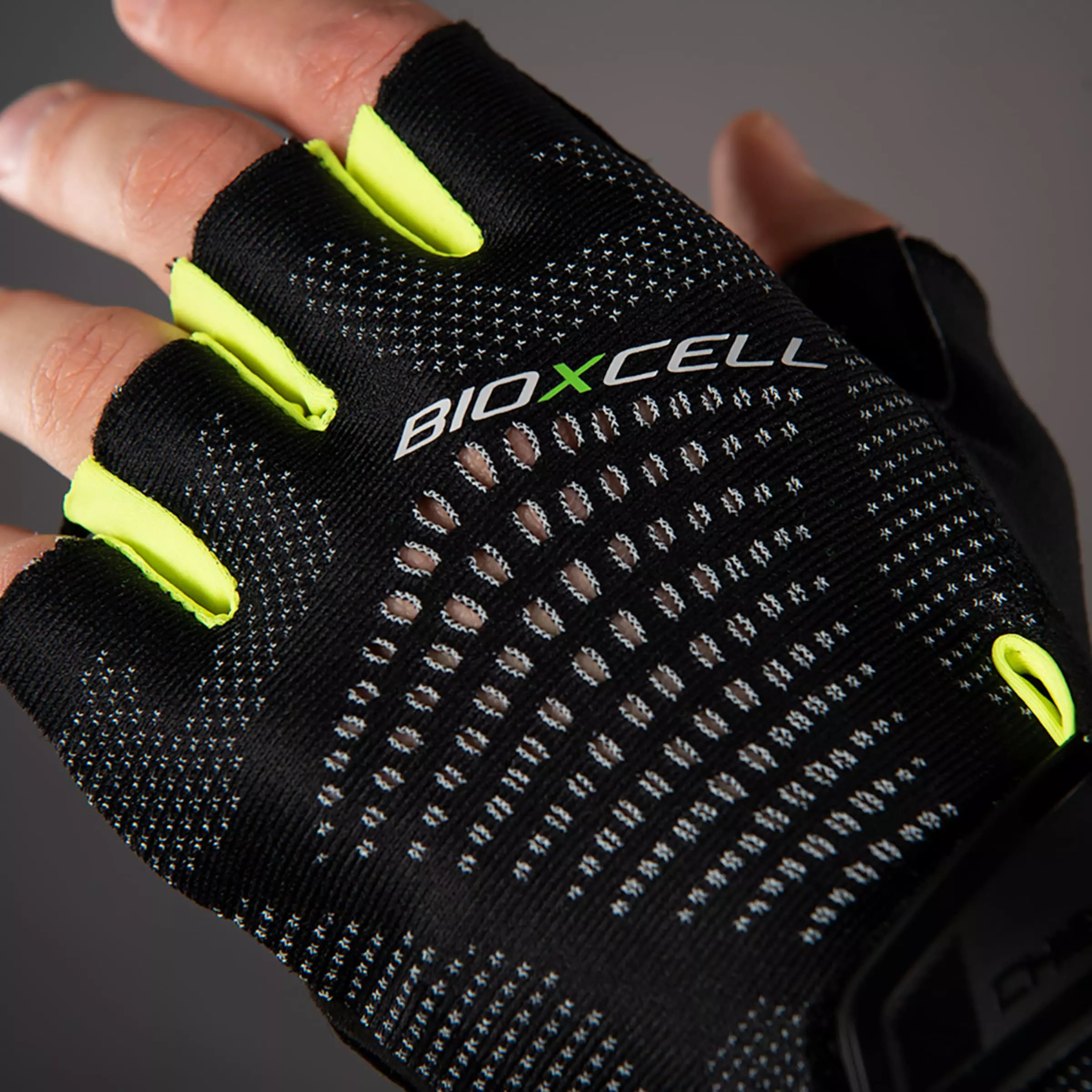 CHIBA BioXCell Super Fly Short Finger Gloves 7 CHIBA BioXCell Super Fly Short Finger Gloves - Image 7