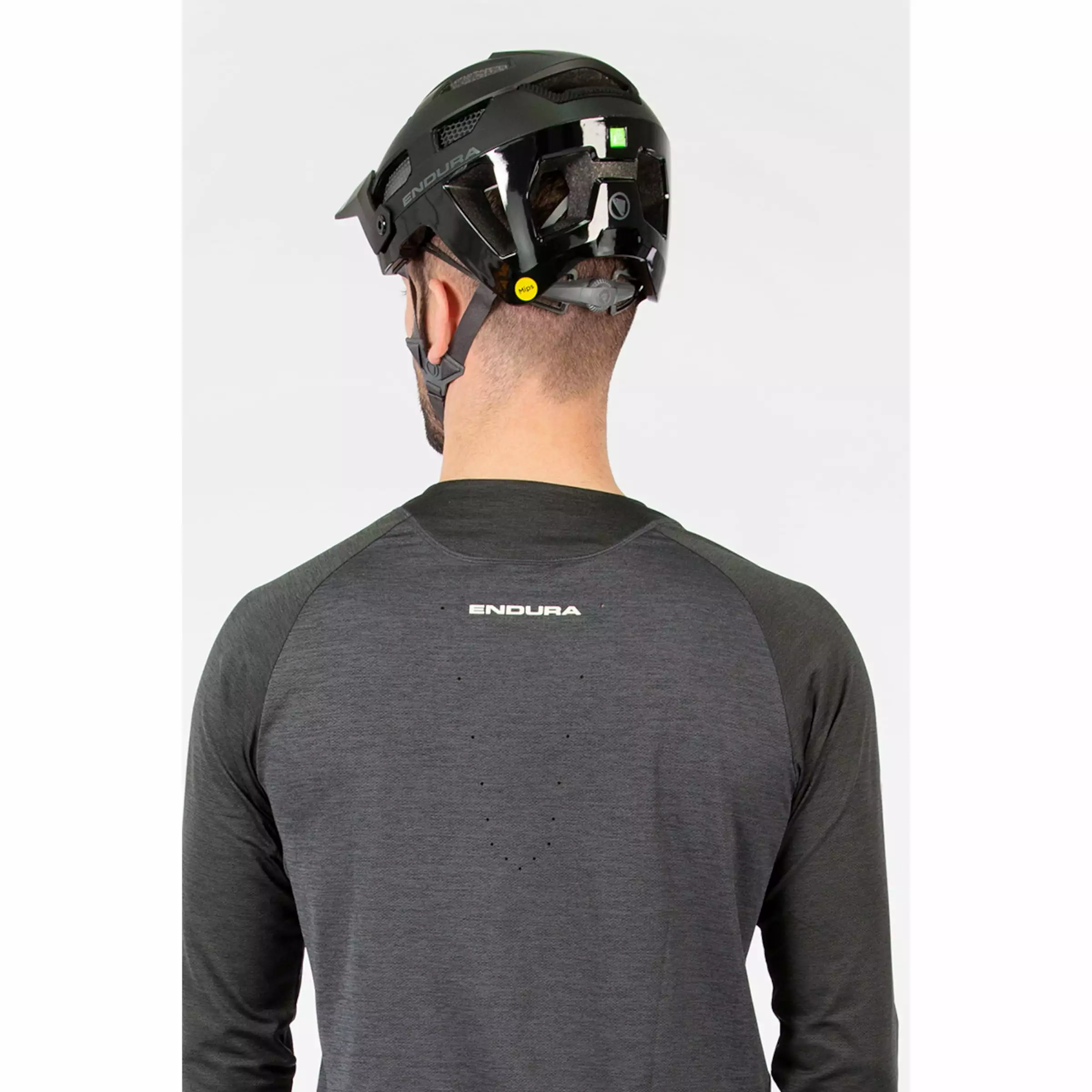 ENDURA SINGLETRACK TRIKOT Long-sleeved Bike Shirt 4 ENDURA SINGLETRACK TRIKOT Long-sleeved Bike Shirt - Image 4
