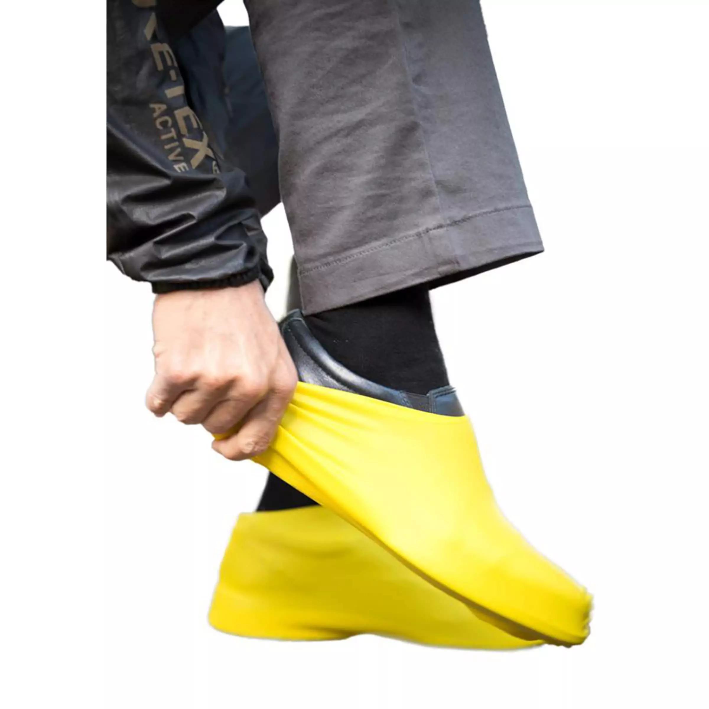 Velotoze Roam Overshoes 3 Velotoze Roam Overshoes - Image 3