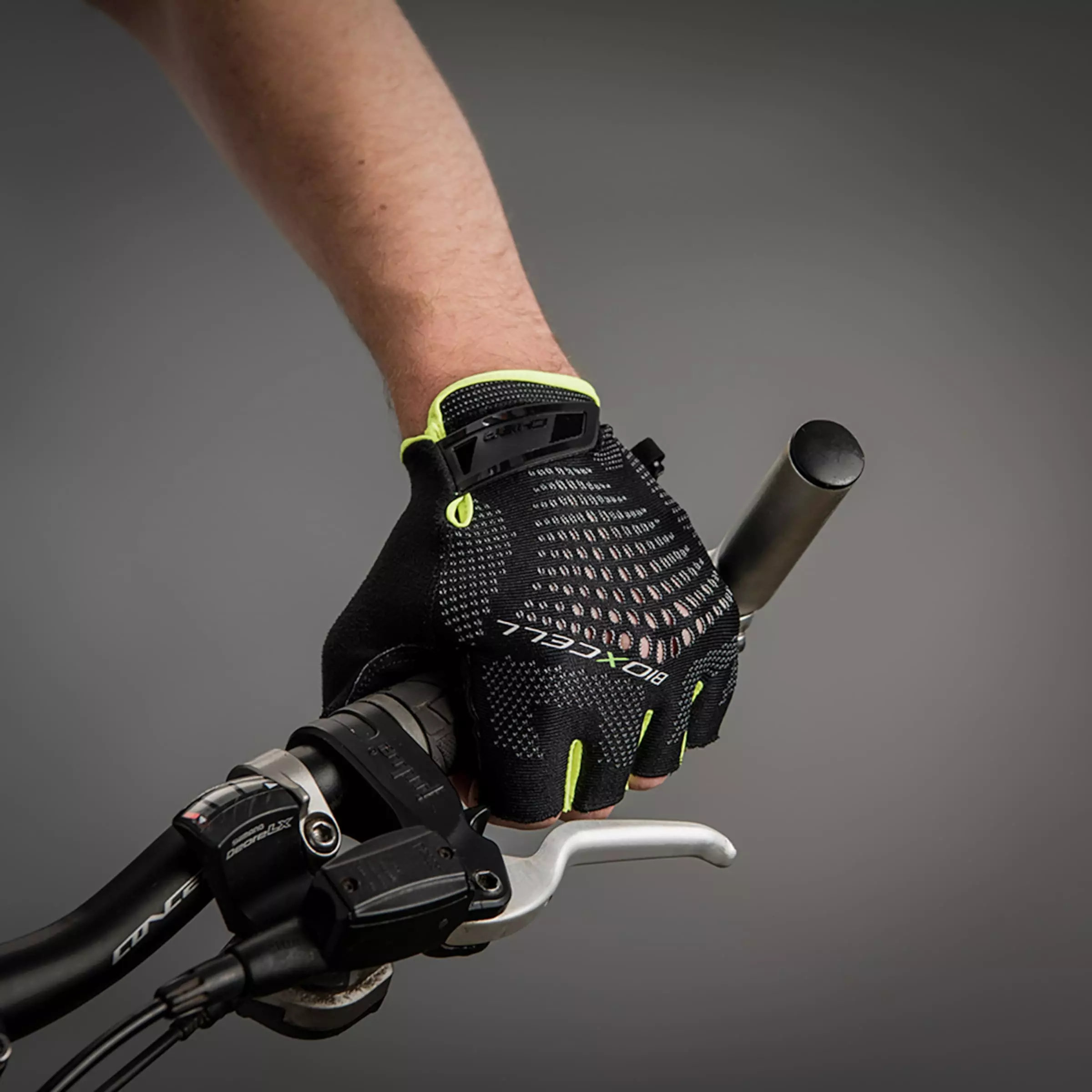 CHIBA BioXCell Super Fly Short Finger Gloves 8 CHIBA BioXCell Super Fly Short Finger Gloves - Image 8