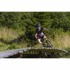 KARPOS VAL VIOLA W SHORTS Damesbikeshort -Cycling Glasses Myynti 2023 80F8550A5EAF157E20783C58FEB76D25