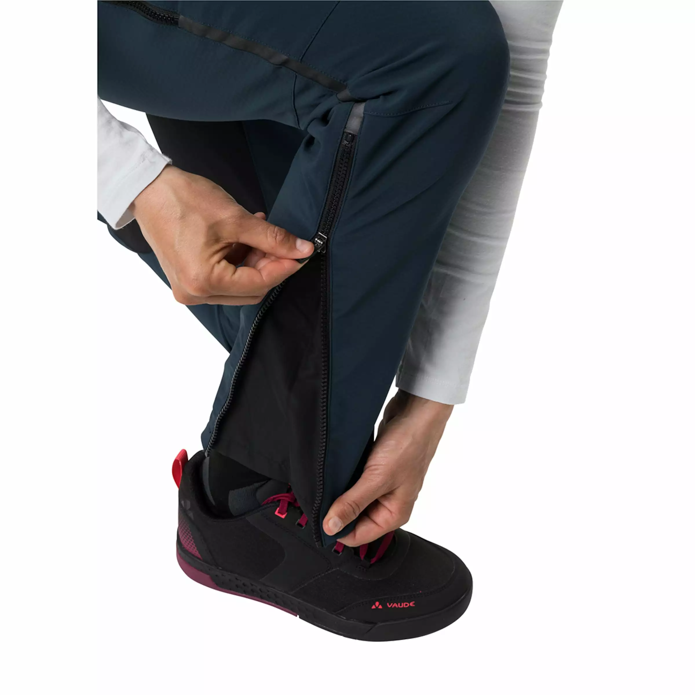 VAUDE WOMEN'S QIMSA SOFTSHELL PANTS II Trousers 6 VAUDE WOMEN'S QIMSA SOFTSHELL PANTS II Trousers - Image 6