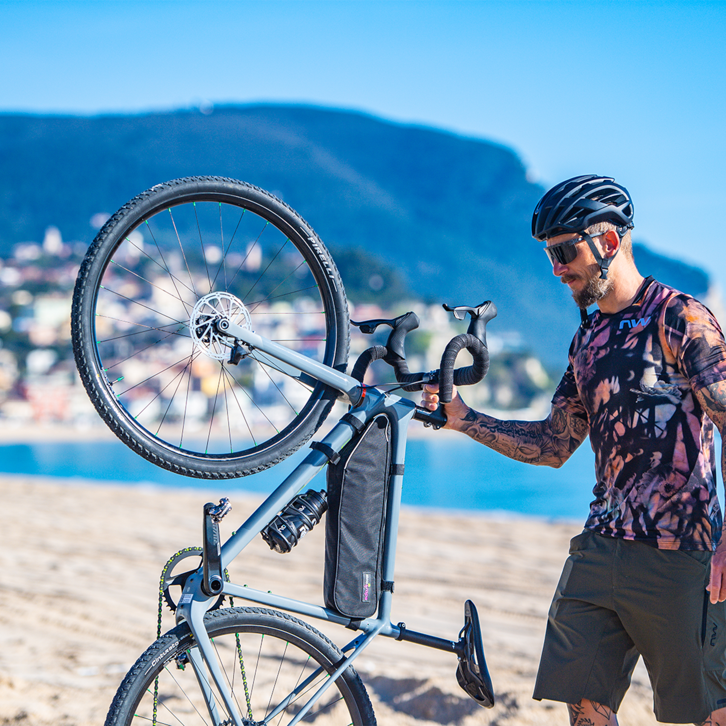 NORTHWAVE FLOWER CAMO AM JERSEY Short Sleeve MTB Shirt 4 NORTHWAVE FLOWER CAMO AM JERSEY Short Sleeve MTB Shirt - Image 4