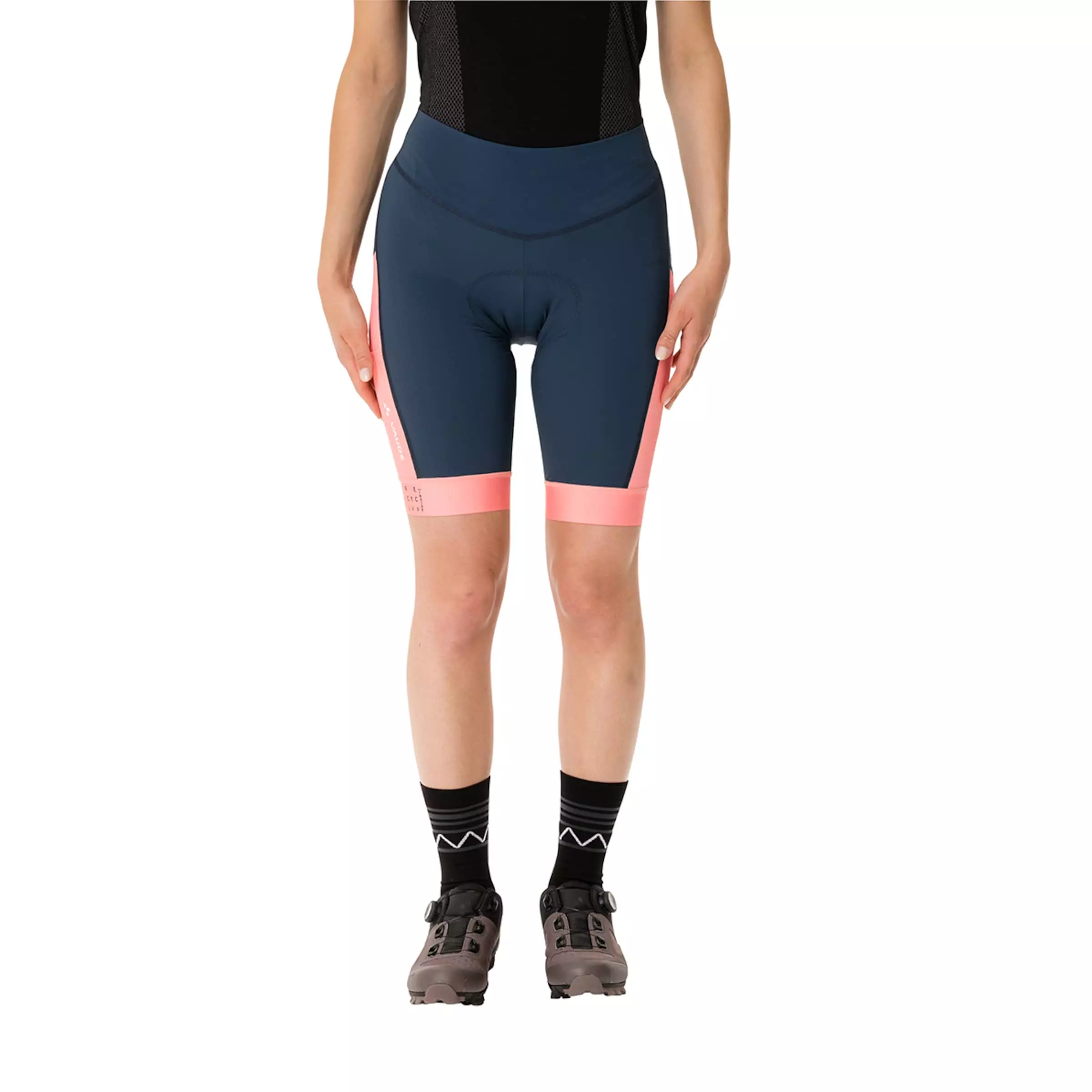 VAUDE WOMEN'S KURO TIGHTS Cycling Shorts 3 VAUDE WOMEN'S KURO TIGHTS Cycling Shorts - Image 3