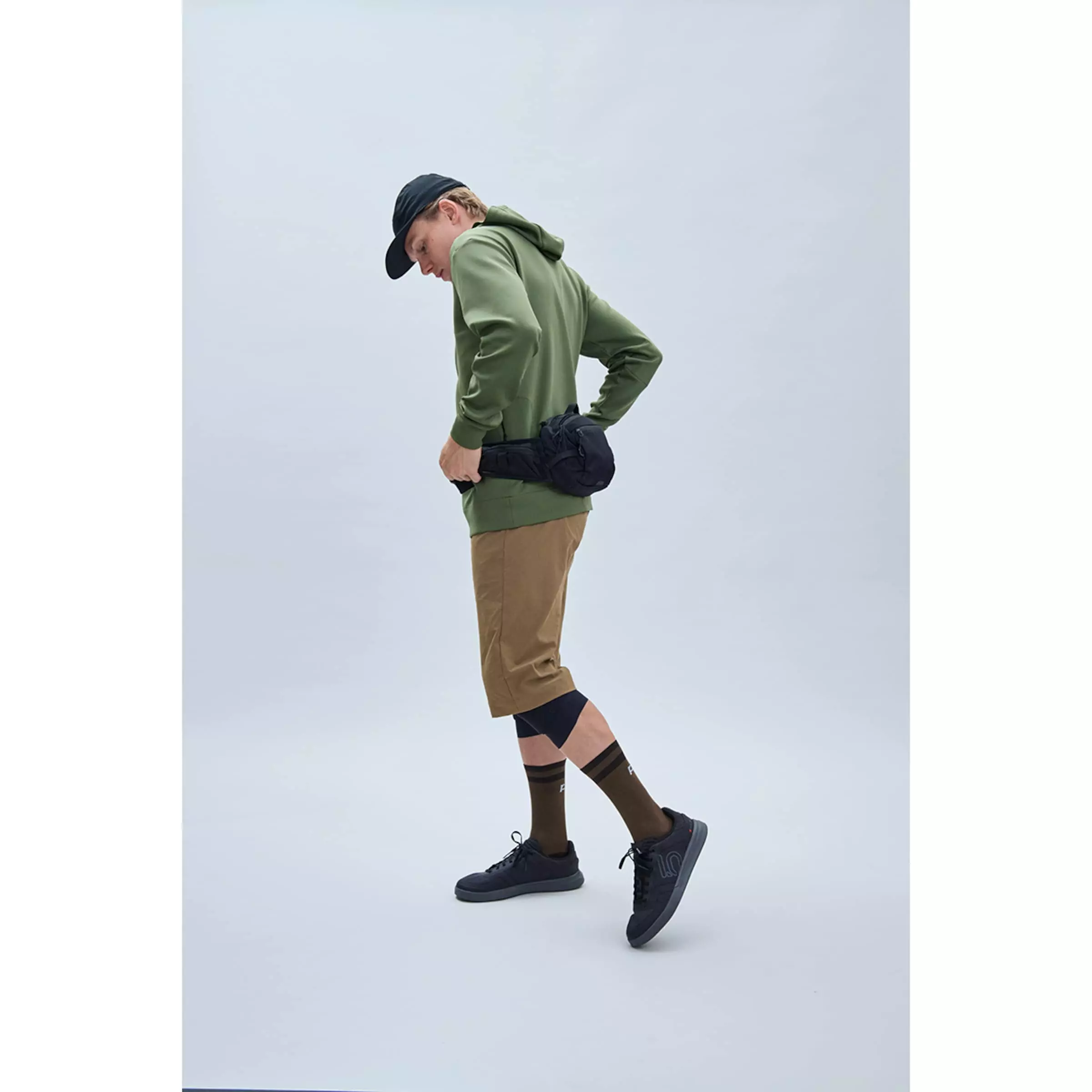 POC POISE HOODIE MTB Long Sleeve Cycling Shirt 8 POC POISE HOODIE MTB Long Sleeve Cycling Shirt - Image 8