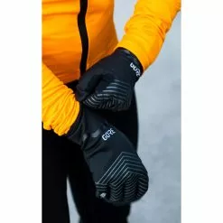 GOREWEAR C3 GORE-TEX INFINIUM STRETCH MID GLOVES 15 GOREWEAR C3 GORE-TEX INFINIUM STRETCH MID GLOVES -Cycling Glasses Myynti 2023 F0FBD2BA2F14E50DBF6CB5741B528A94